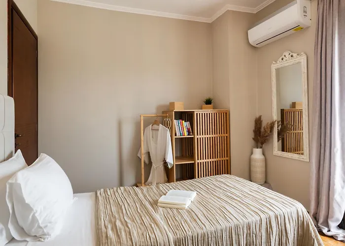 Aquilina Holiday home Apolpaina